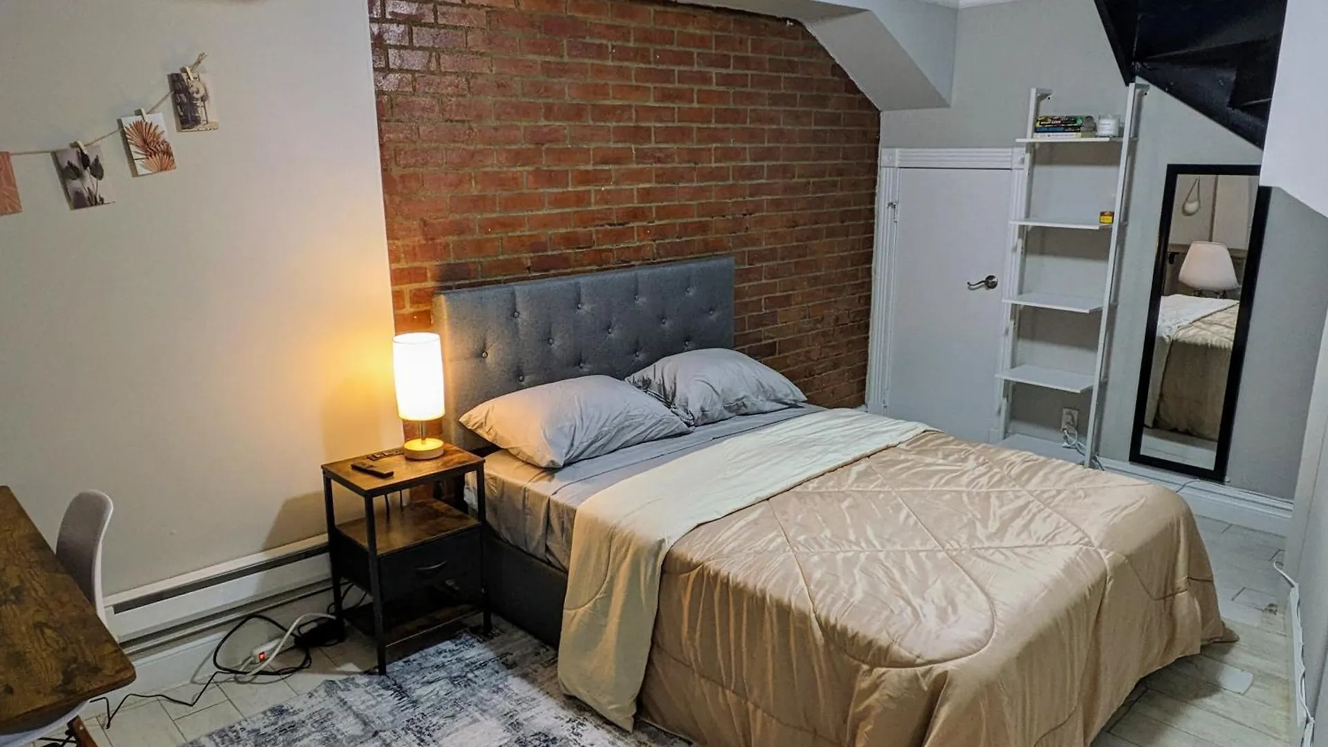 Private Room At A 3 Bedroom Apt At The Heart Of East Village - Shared Apartment New York United States