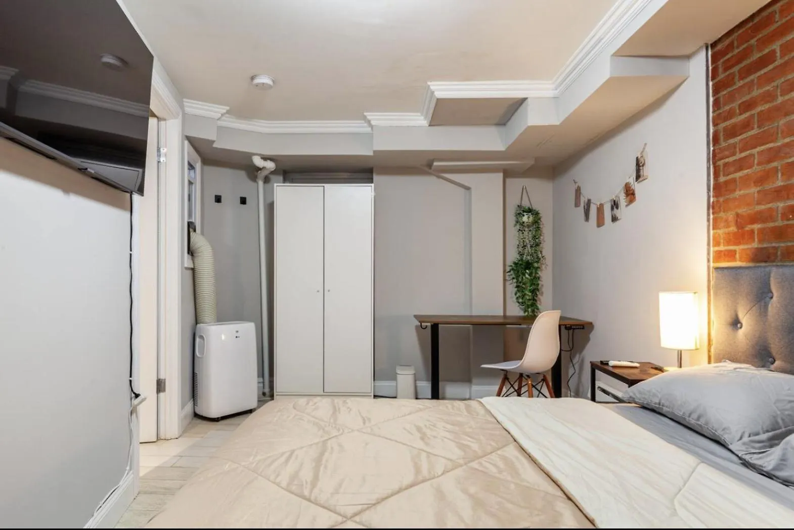 Private Room At A 3 Bedroom Apt At The Heart Of East Village - Shared Apartment New York