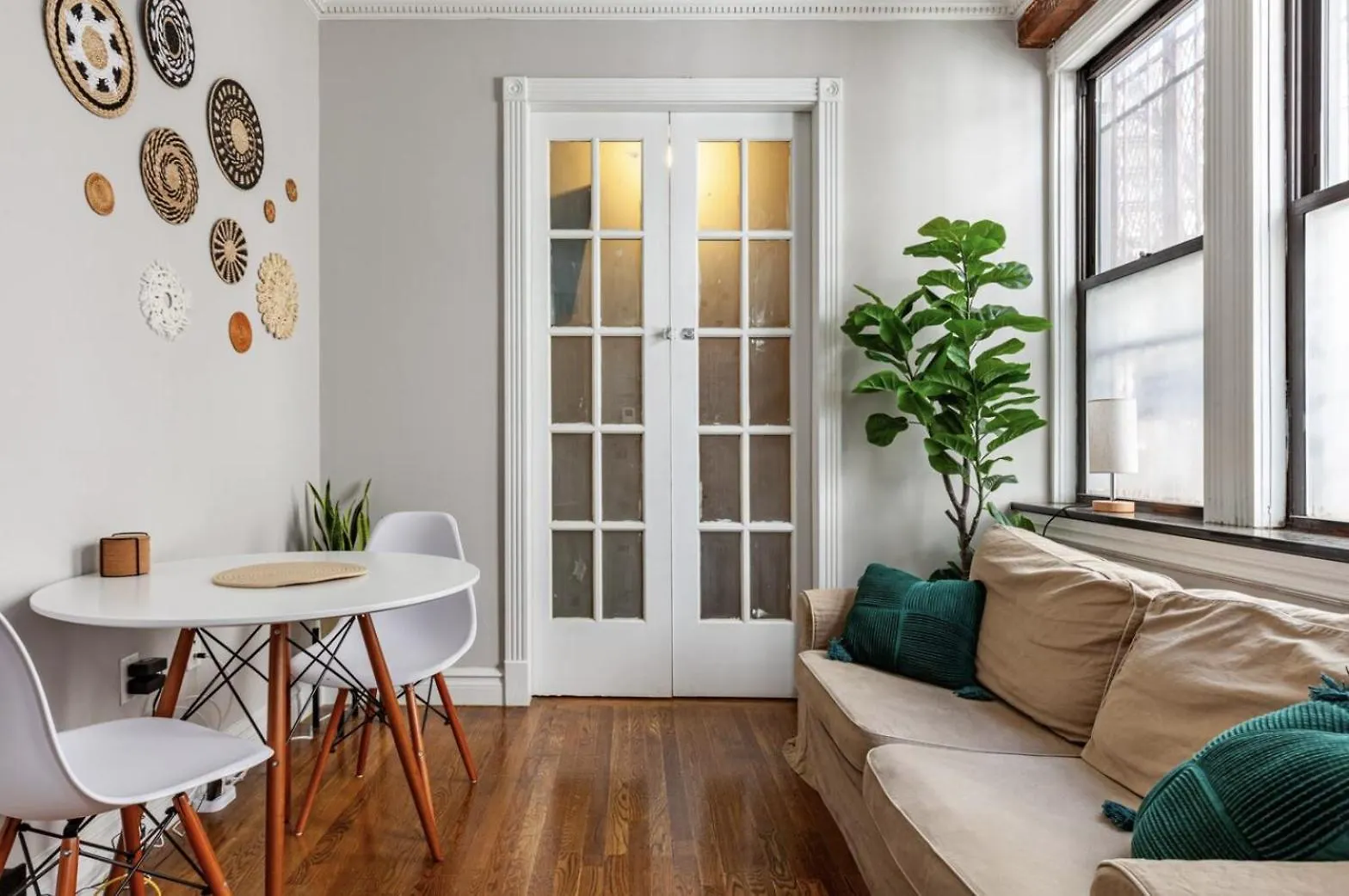 Private Room At A 3 Bedroom Apt At The Heart Of East Village - Shared Apartment New York